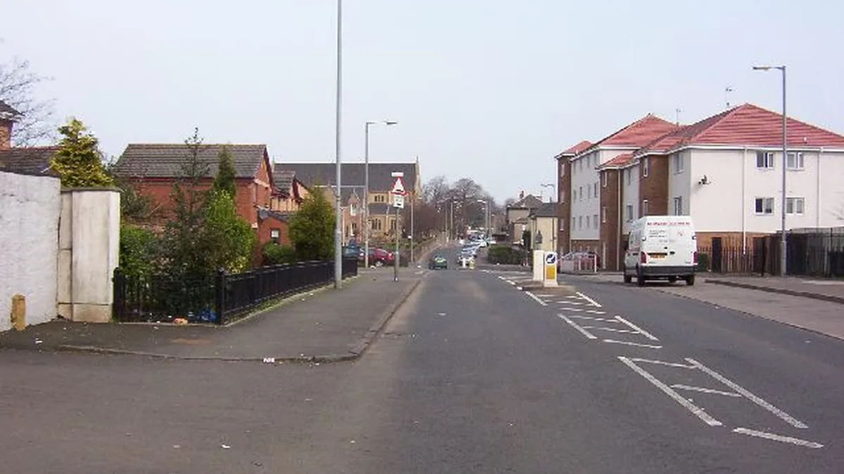 Baillieston Glasgow residential housing environment, architectural sandstone characteristics, and local boiler replacement engineering in G69