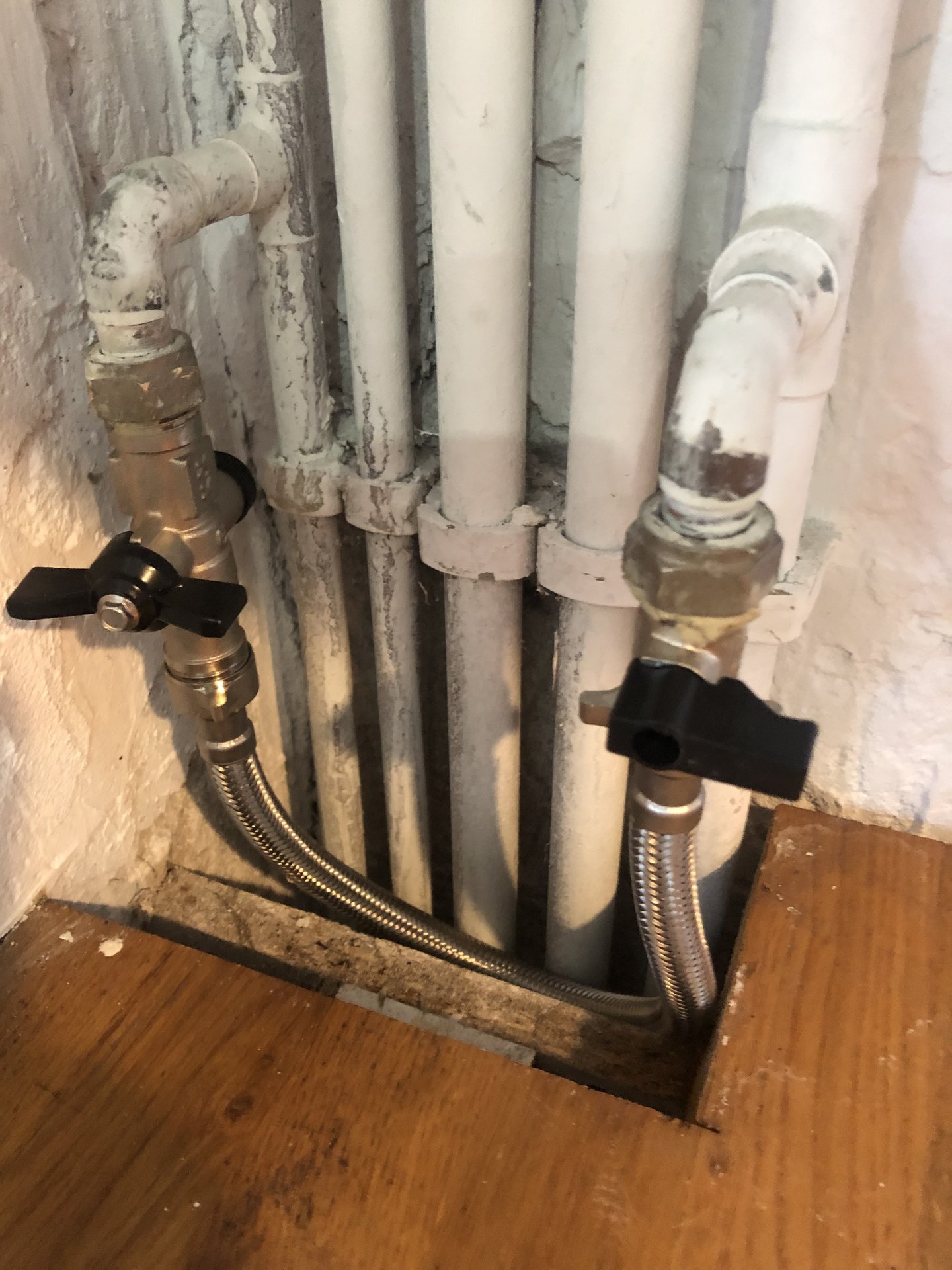 Real whole house central heating copper pipework and boiler installation in Glasgow home