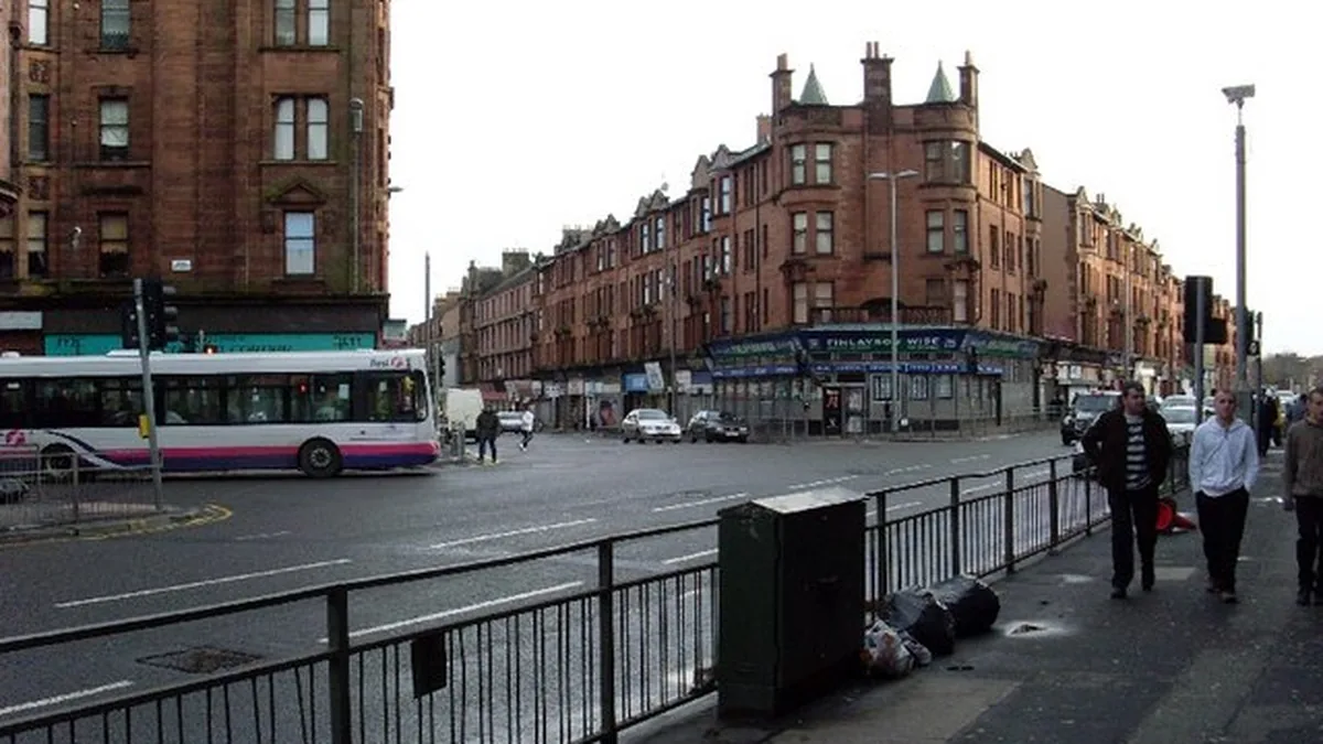 Parkhead Glasgow residential housing environment, architectural sandstone characteristics, and local boiler replacement engineering in G31